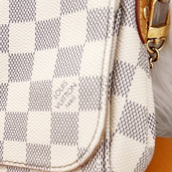 Louis Vuitton Favorite bag in Damier Azur with Box, added crossbody strap - Picture 6 of 17